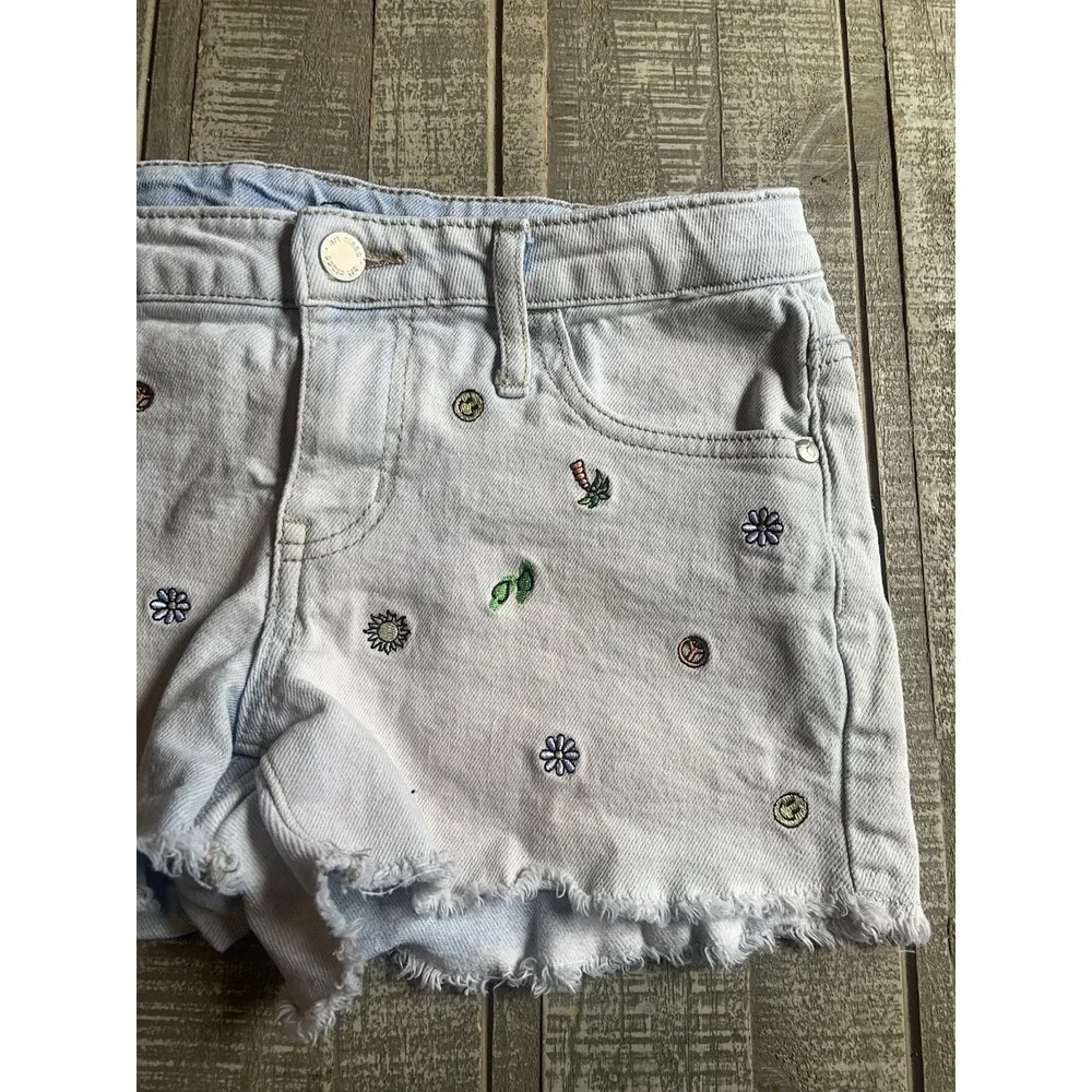 Art‎ Class Girls Embroidered Flowers Summer Jean Shorts Size XL 14-16 Light Wash